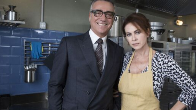 Vivi e lascia vivere, spoiler ultima puntata: Laura ricattata, Toni ritorna per vedere Giovanni.