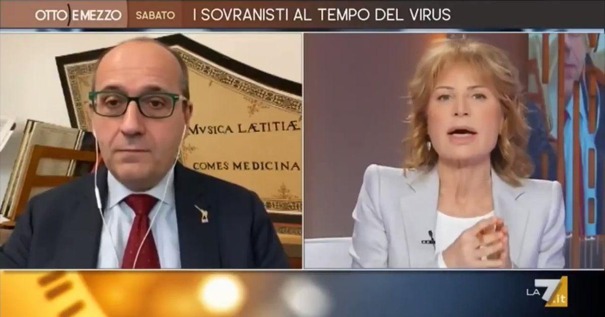 Otto e mezzo, Gruber attacca Bagnai ‘Quando eravate al governo eravamo in braghe di tela’