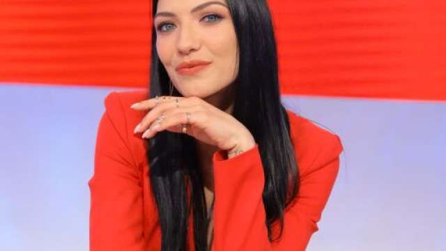 Uomini e donne: domani potrebbe essere svelata l'identit&agrave; di Alchimista.