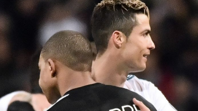 PSG : Mbappé 'drague' Cristiano Ronaldo (Crédit instagram/cristiano)