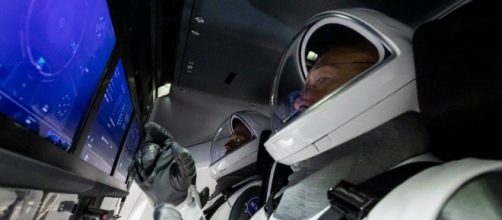 Usa, rinviato il lancio dello spazio della navicella di SpaceX.