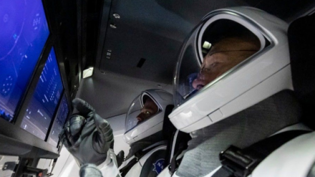 Usa, rinviato il lancio dello spazio della navicella di SpaceX.