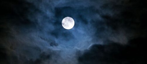 Previsioni dal 1 al 7 giugno: Luna piena ed eclisse il giorno 5.