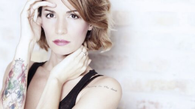 Andrea Delogu confessa: 'Quello che vedete in tv è una realtà filtrata'.