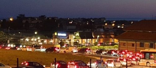 Inizio Fase 2, file chilometriche d'auto e McDonald's presi d'assalto da Nord a Sud della penisola.