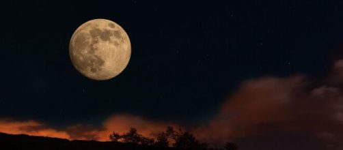 La super luna del maggio 2020. © Maxime Raynal via Flickr