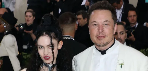 Elon Musk y Grimes han sido padres de su primer hijo en común.