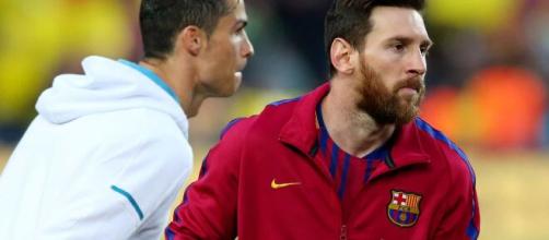 Messi e Cristiano Ronaldo são ainda considerados os dois maiores craques do futebol no momento. (Arquivo Blasting News)