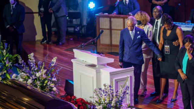 George Floyd: un silence de 8 min 46 secondes observé lors de la ... - universmartphone.com