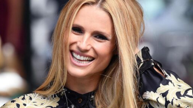 Il taglio capelli lunghi: le scalature e le beach waves per la prossima estate.