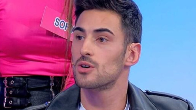 U&D, Alessandro Graziani ironizza su Alchimista: 'Mi fai volare'.