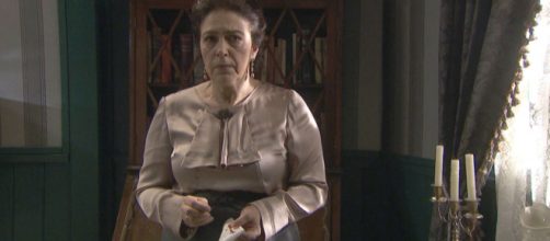 Il Segreto, trame spagnole: Francisca finge un malore per lasciare La Habana.
