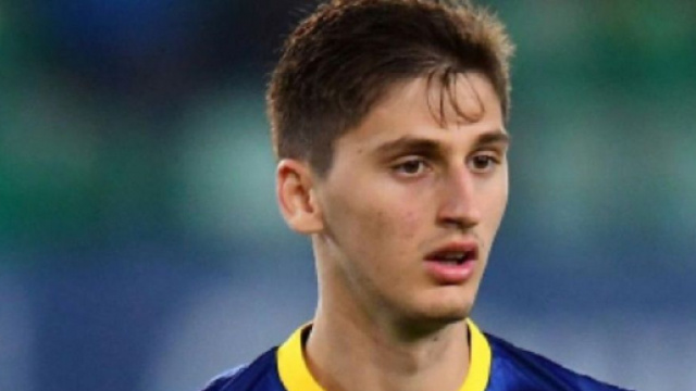 Inter ancora in pole per Kumbulla, ma la Juve avrebbe avuto nuovi contatti col Verona.