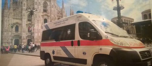 Milano, 47enne cade in casa e viene portato in ospedale, poi cade nel bagno del presidio sanitario e muore.