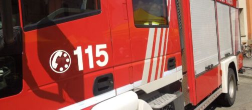 Brindisi, a Carovigno incendiato il portone di un'abitazione: è evento doloso.