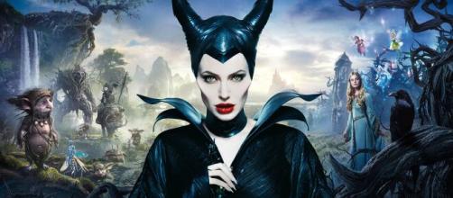 A personagem 'Malévola' foi interpretada por Angelina Jolie. (Reprodução/YouTube)