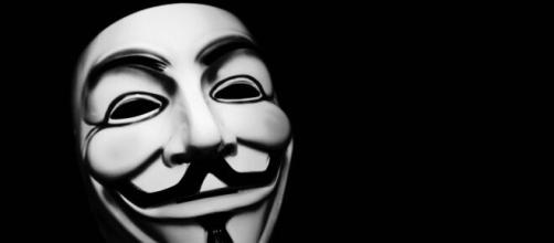 Anonymous publica información sobre Donald Trump que puede acabar con su carrera presidencial