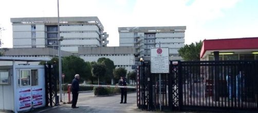 Lecce, 28enne trovata priva di vita vicino l'ospedale di Scorrano: si indaga.