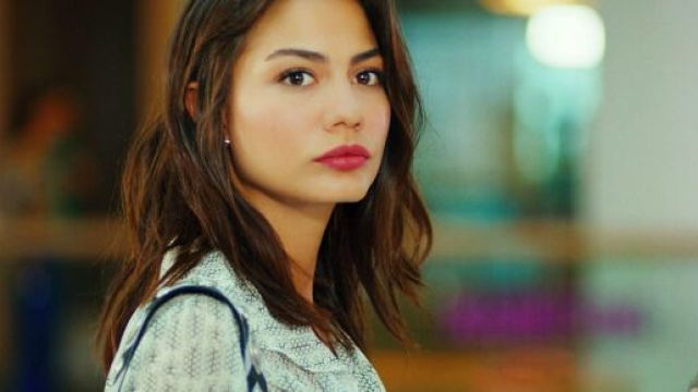 5 curiosità su Demet Özdemir, attrice di DayDreamer