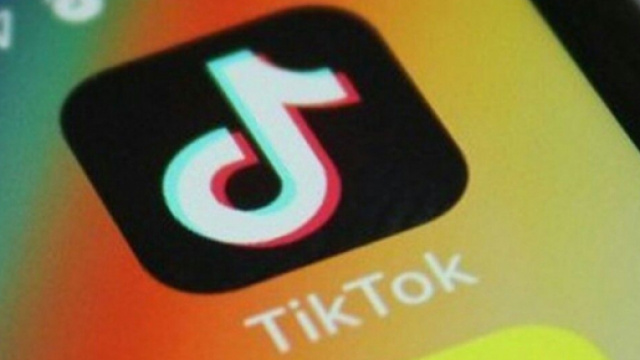 I giovani di TikTok boicottano il comizio del presidente Trump.