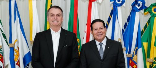 TSE arquiva ação contra Bolsonaro por uso de outdoors na campanha eleitoral de 2018. (Arquivo Blasting News)