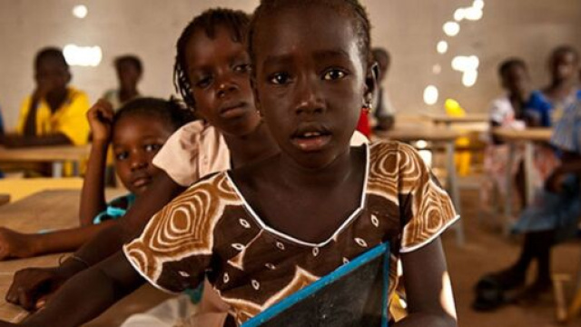 Des jeunes &eacute;coliers dans la r&eacute;gions de l'Extr&ecirc;me-Nord du Cameroun (c) Cameroon-report.com