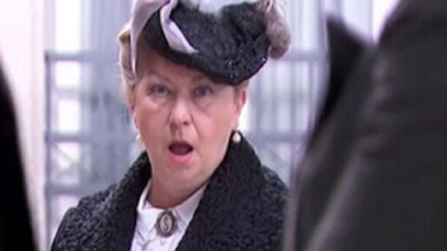 Una vita, trame Spagna: Susana non approva la relazione di Ramon e Carmen.