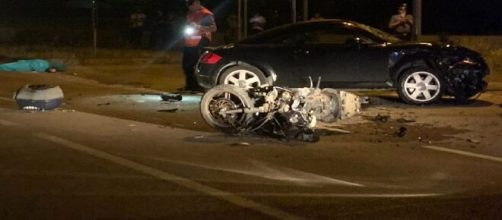 Lecce, incidente stradale tra auto e scooter all'ingresso di Melendugno: muore un 65enne.