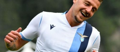 Sergej Milinkovic Savic, centrocampista della Lazio.