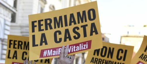 Senato, annullata la delibera sul taglio dei vitalizi.