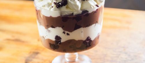Black Forest Trifle | Recipe | Trifle recipe, Black forest trifle - pinterest.com