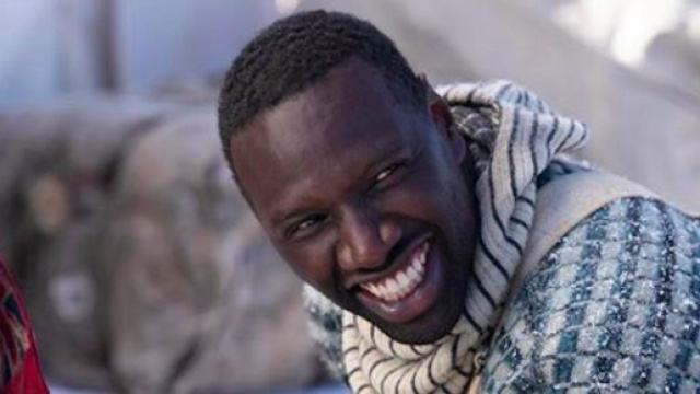 Omar Sy remet en place une internaute qui la critique sur ses actions contre les violences policières. Credit: omarsyofficial