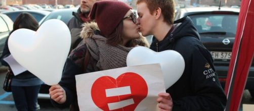 Las oposiciones a la ley contra l homo-transfobia en Italia - sinetiquetas.org