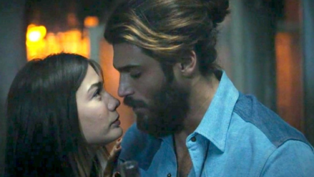 DayDreamer, anticipazioni turche: Sanem si rivolge a una fattucchiera.