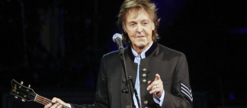 Sir Paul McCartney fans fuming as 'absolutely disgusting' touts ... - standard.co.uk