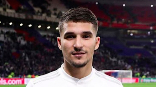 Aouar, joueur de l'OL. Credit : Instagram/houssem_aouar