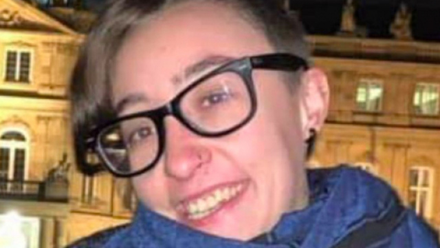 Como: 24enne perde la vita imprigionata nell'auto precipitata nel lago.