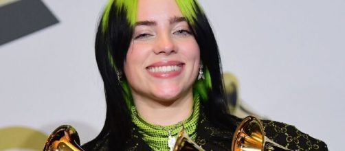 Billie Eilish comenta fase difícil após críticas. (Arquivo Blasting News)