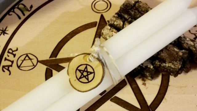 Riti satanici, abusi e riduzione in schiavitù anche su minori da parte di un 23enne di Firenze.