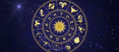 Previsioni zodiacali domenica 7 giugno: Nettuno in quadratura al Sole, problemi per Ariete.