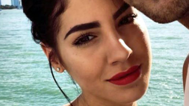 Giulia De Lellis e Damante assediati dai paparazzi, lei sul web: 'Ansia perenne in casa mia'.