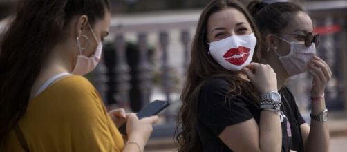 Las mascarillas seguirán siendo obligatorias tras el Estado de Alarma para evitar un nuevo rebrote del coronavirus.