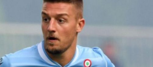 Sergej Milinkovic Savic, centrocampista della Lazio.