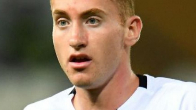 Dejan Kulusevski, centrocampista offensivo in prestito al Parma ma di proprietà della Juventus.