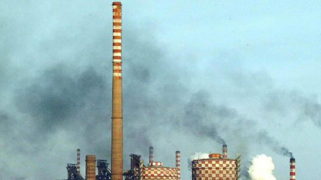 PeaceLink denuncia un aumento dell'inquinamento dovuto alla fabbrica tarantina.