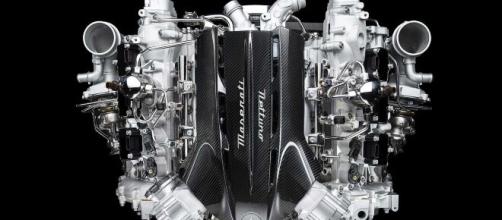 Maserati MC20, il nuovo motore V6 biturbo Nettuno da 630 CV è da urlo - motor1.com