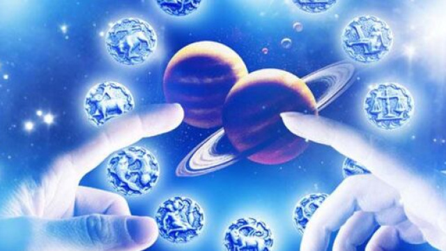 Previsioni dell'oroscopo dell'11/7, ultimi sei segni: novit&agrave; in amore per i Pesci.