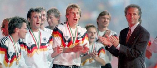 Jurgen Klinsmann, attaccante della Germania Ovest campione del mondo nel 1990.