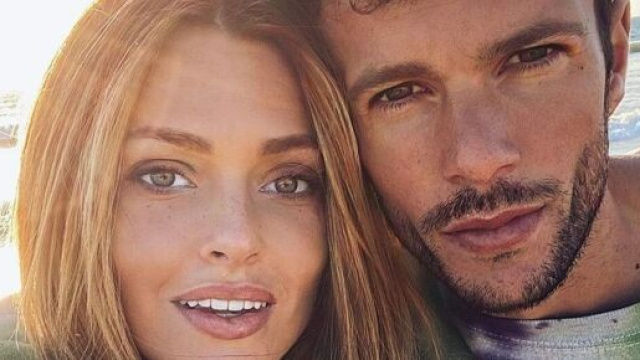Caroline Receveur et Hugo Philip sur la plage de Venice Beach de leur dernier séjour à Los Angeles (source : instagram @hugophilip)