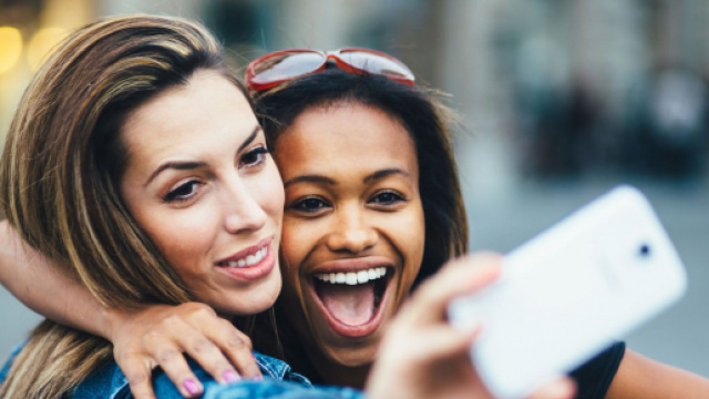 Oroscopo del giorno 17 luglio, 2ª sestina: Capricorno e Acquario tra i favoriti di venerdì.